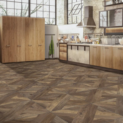Kitchen with brown wood effect porcelain tiles in 60x60 format, Intarsio moro