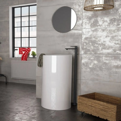 Light grey metal effect porcelain wall tiles in modern bathroom setting, Le Leghe Stagno