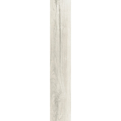 Ivory oak wood-effect porcelain tile plank with delicate grain and light natural tones – North Wind Ivory