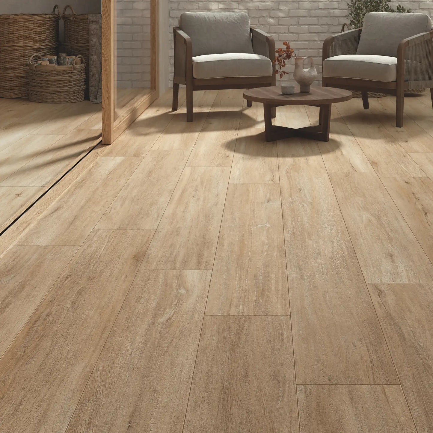 Wood-effect porcelain tile in warm oak tone used in indoor outdoor modern space - Firenze Rovere